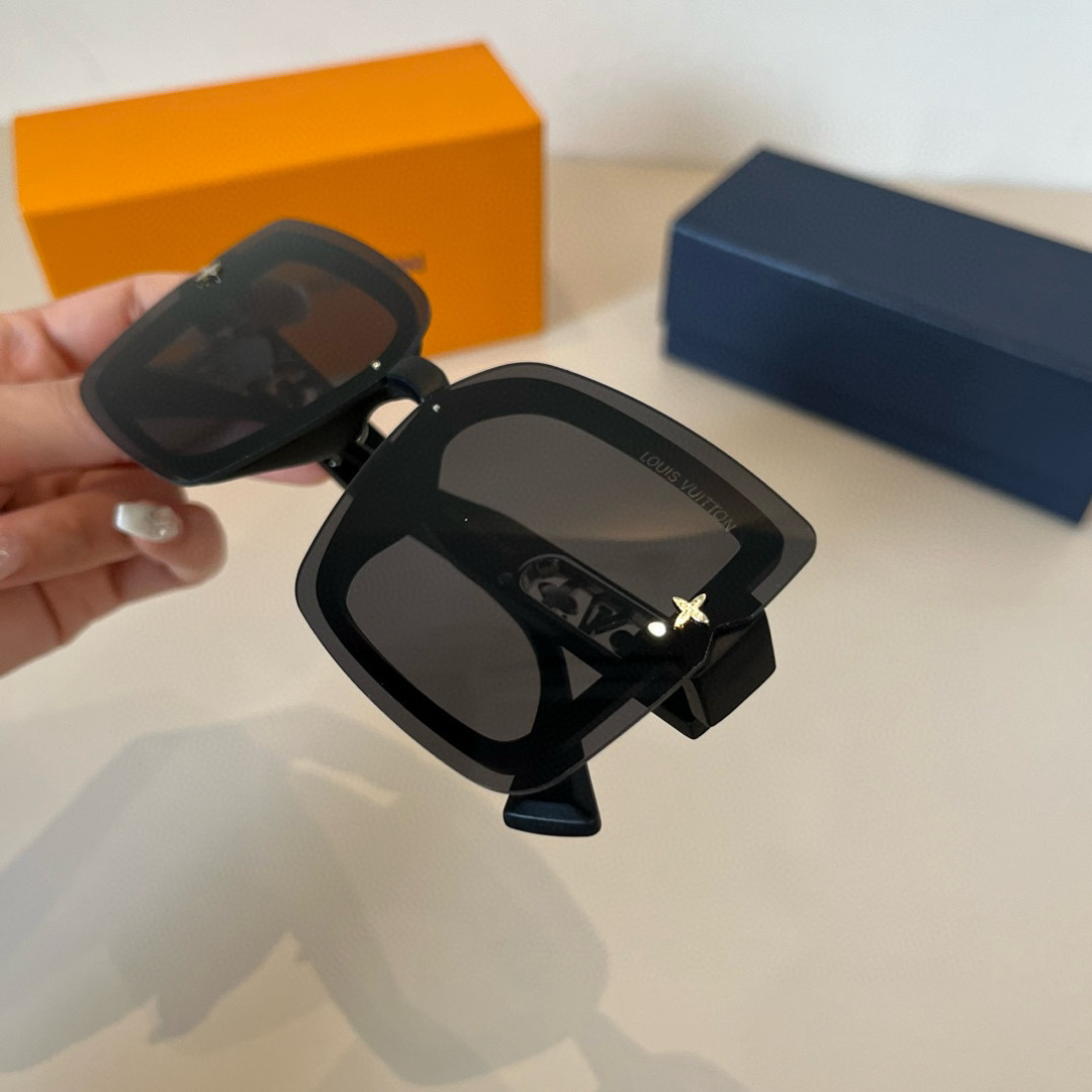 Louis Vuitton Square Frame Sunglasses