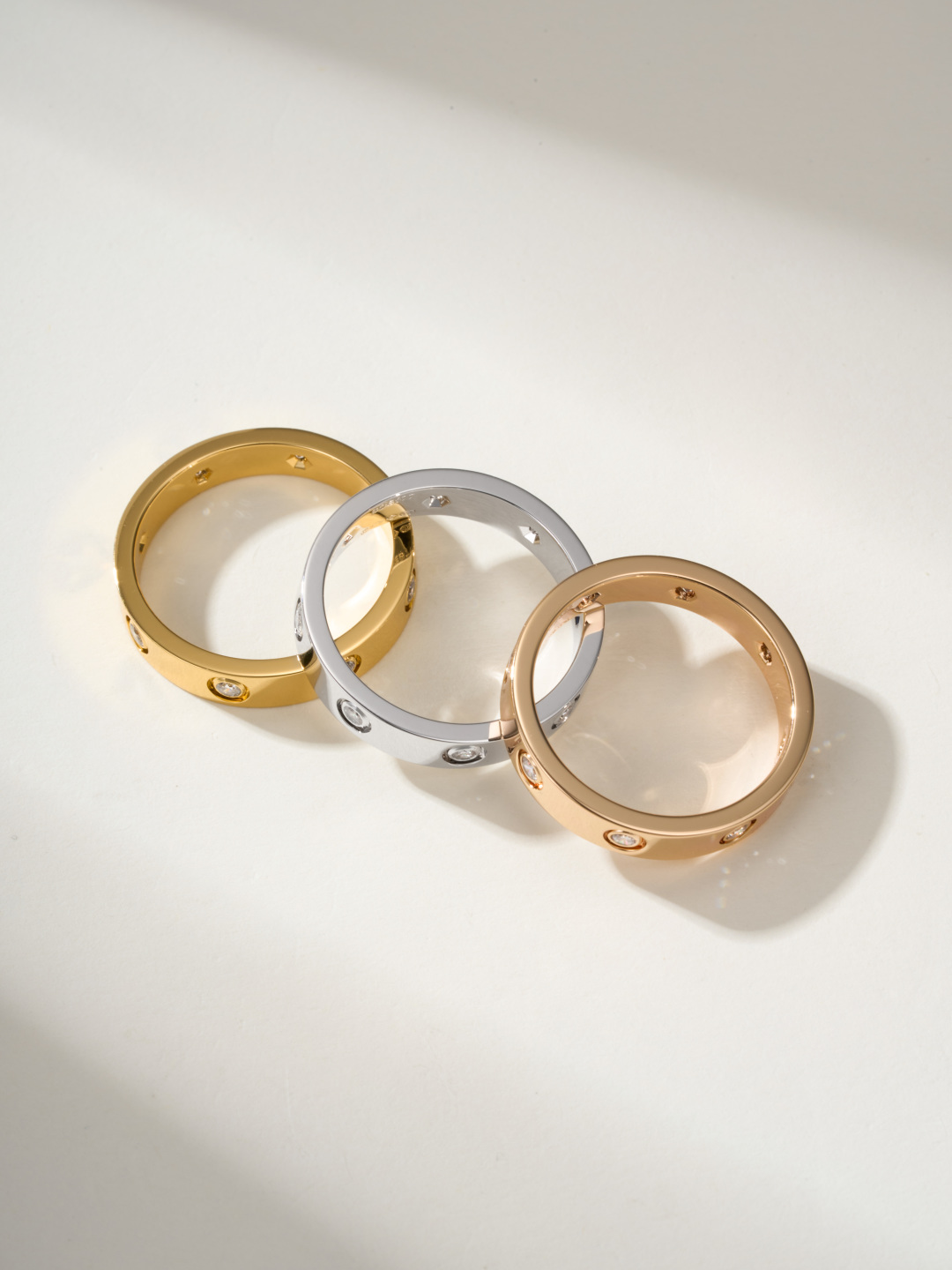 Cartier love narrow 8 diamond ring