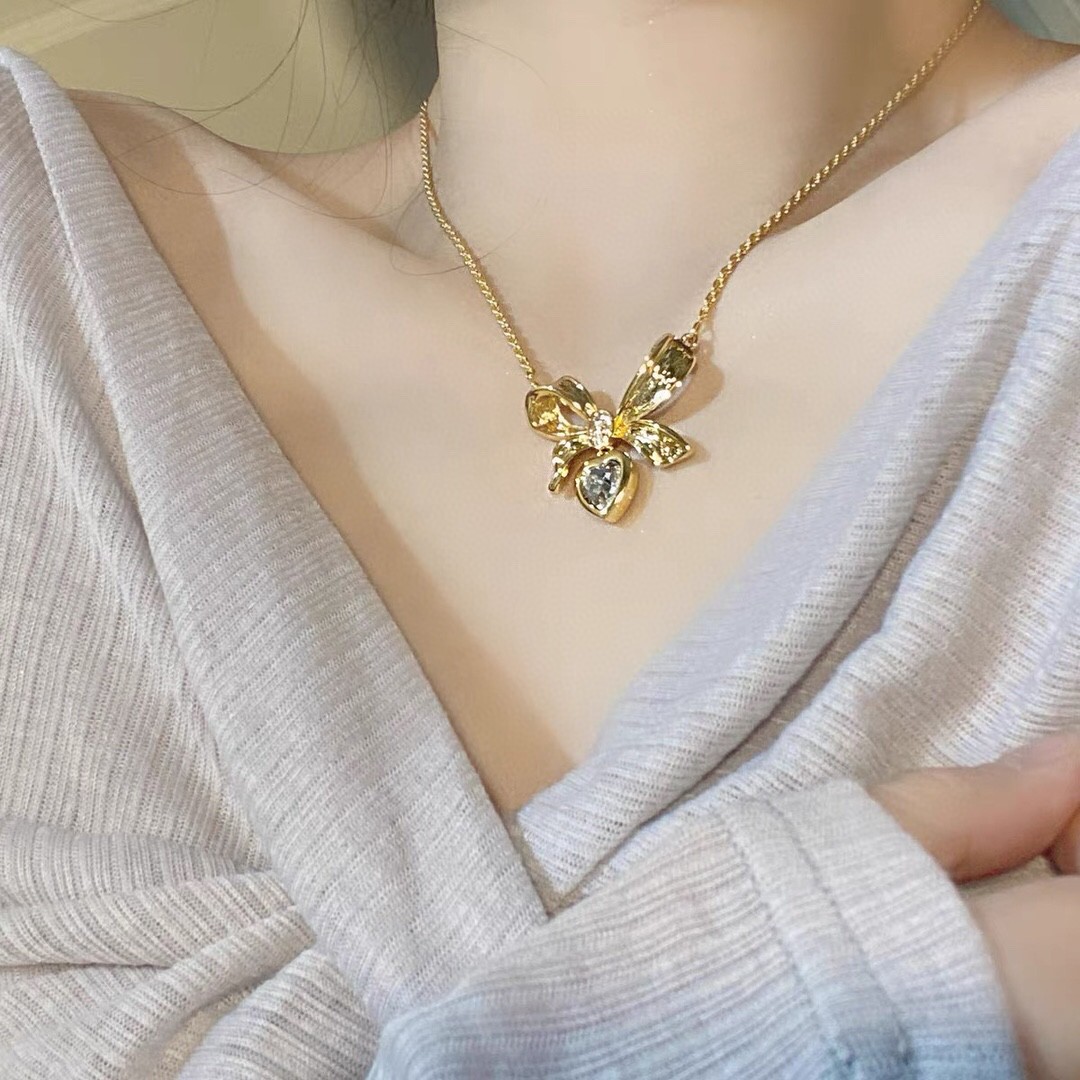Dior Bow Heart Necklace