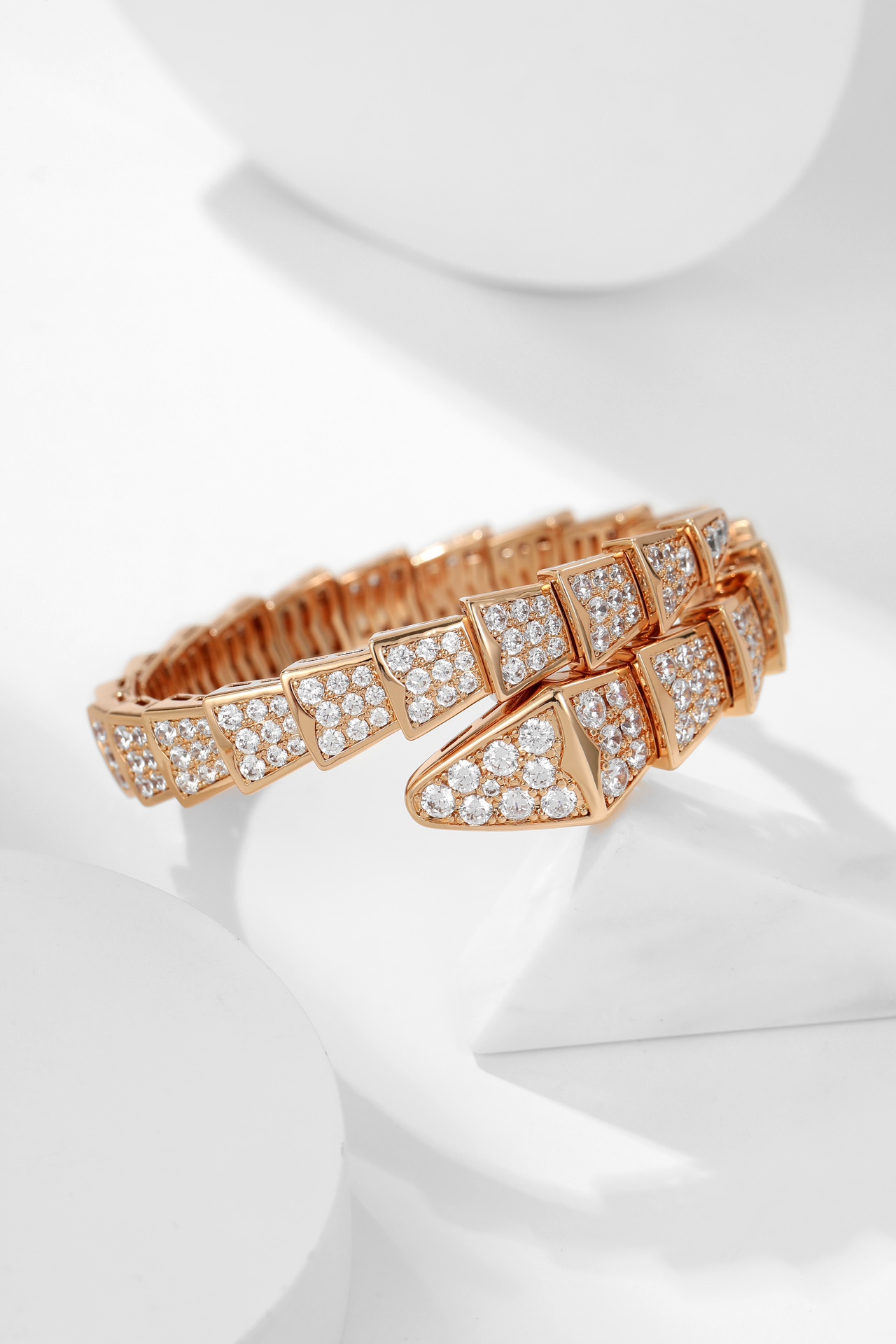 Bulgari Bulgari snake-shaped diamond bracelet