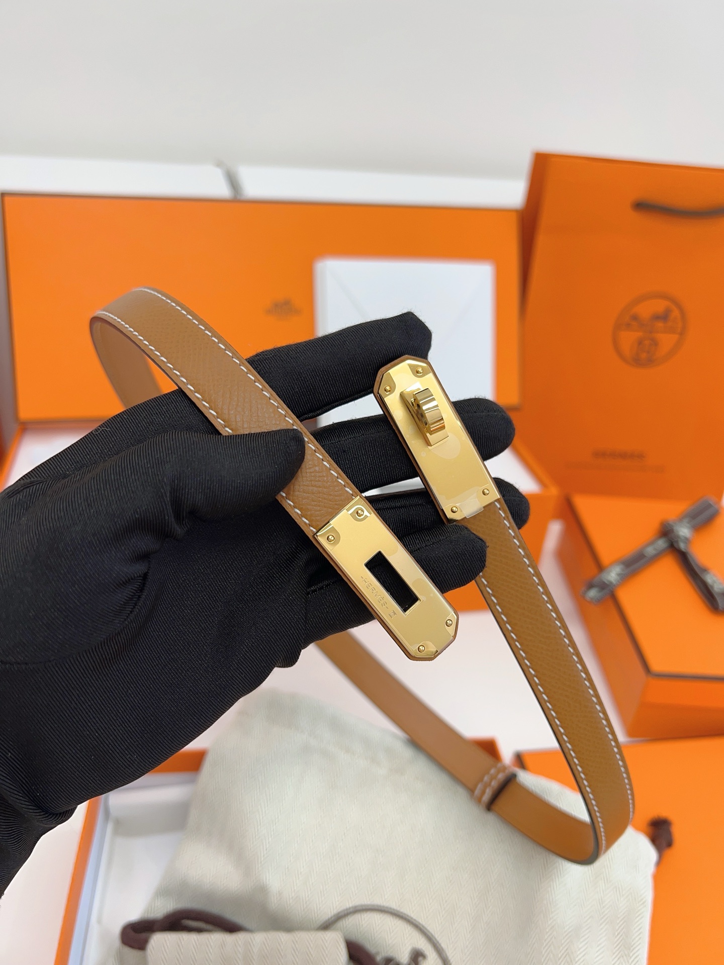 Hermès Women's Belt 1.8CM Width