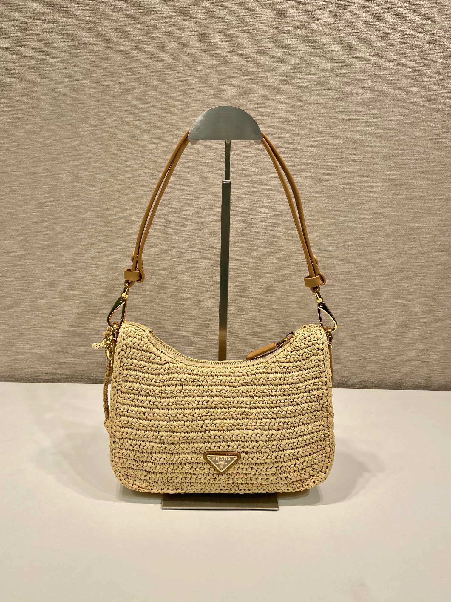 Prada Hand-woven Hobo Underarm Bag 1BC204B