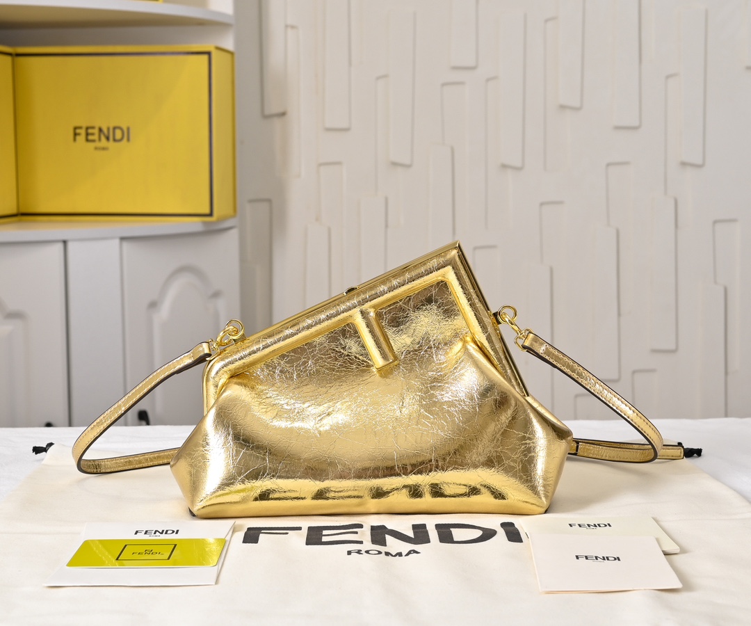 FENDI First Shoulder Bag 80016