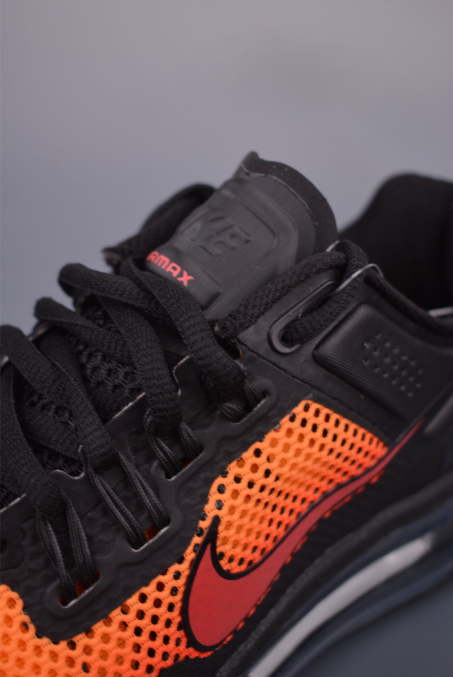 NIKE Air Max 2013 