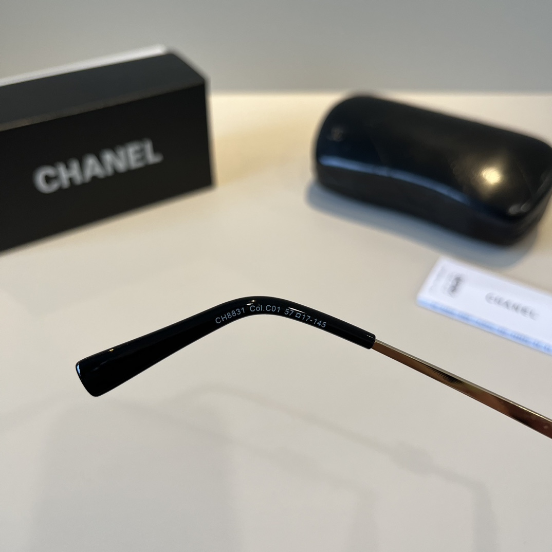 Chanel round frame sunglasses