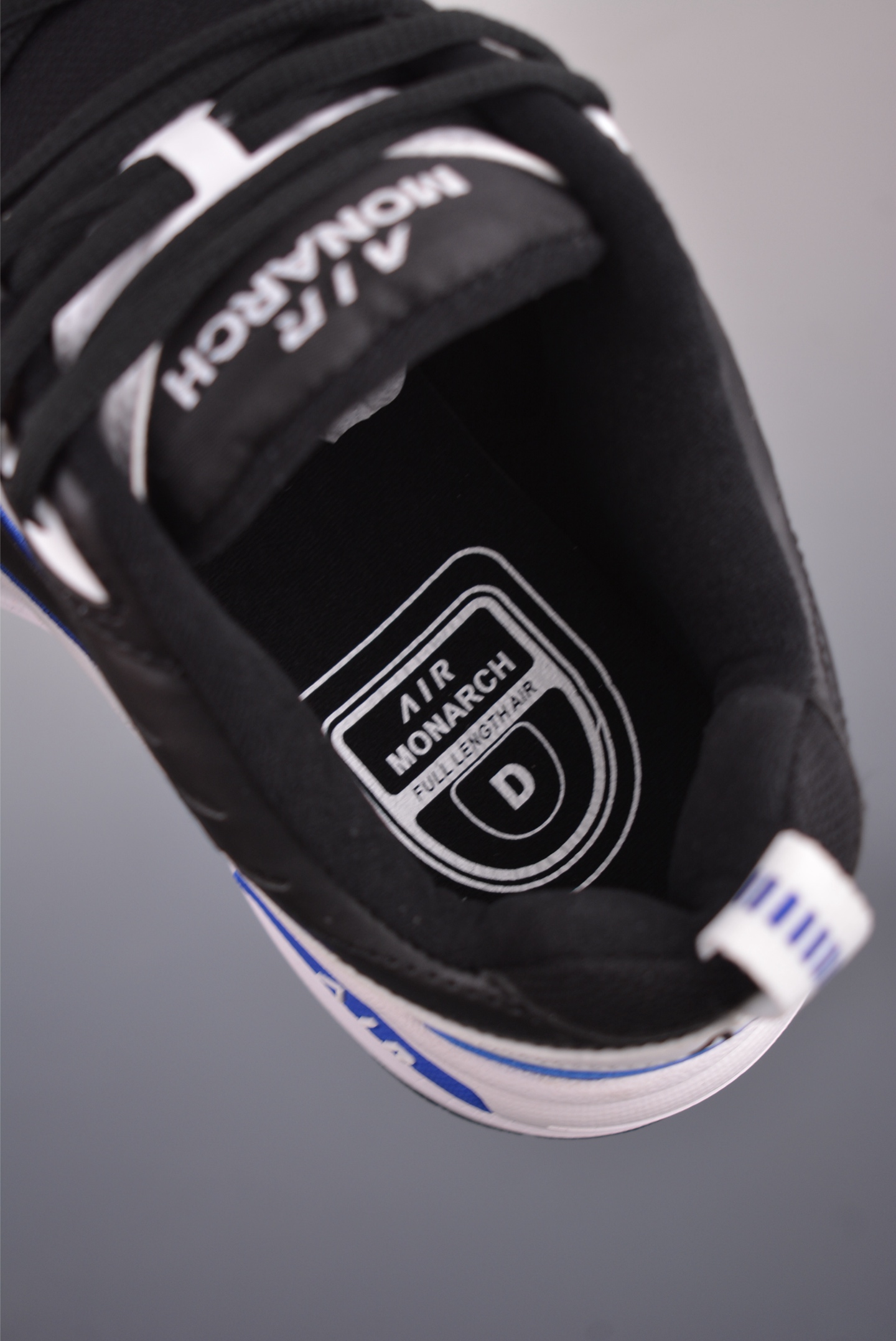 Nike Air Monarch IV Leather White Black Royal Blue 415445-002