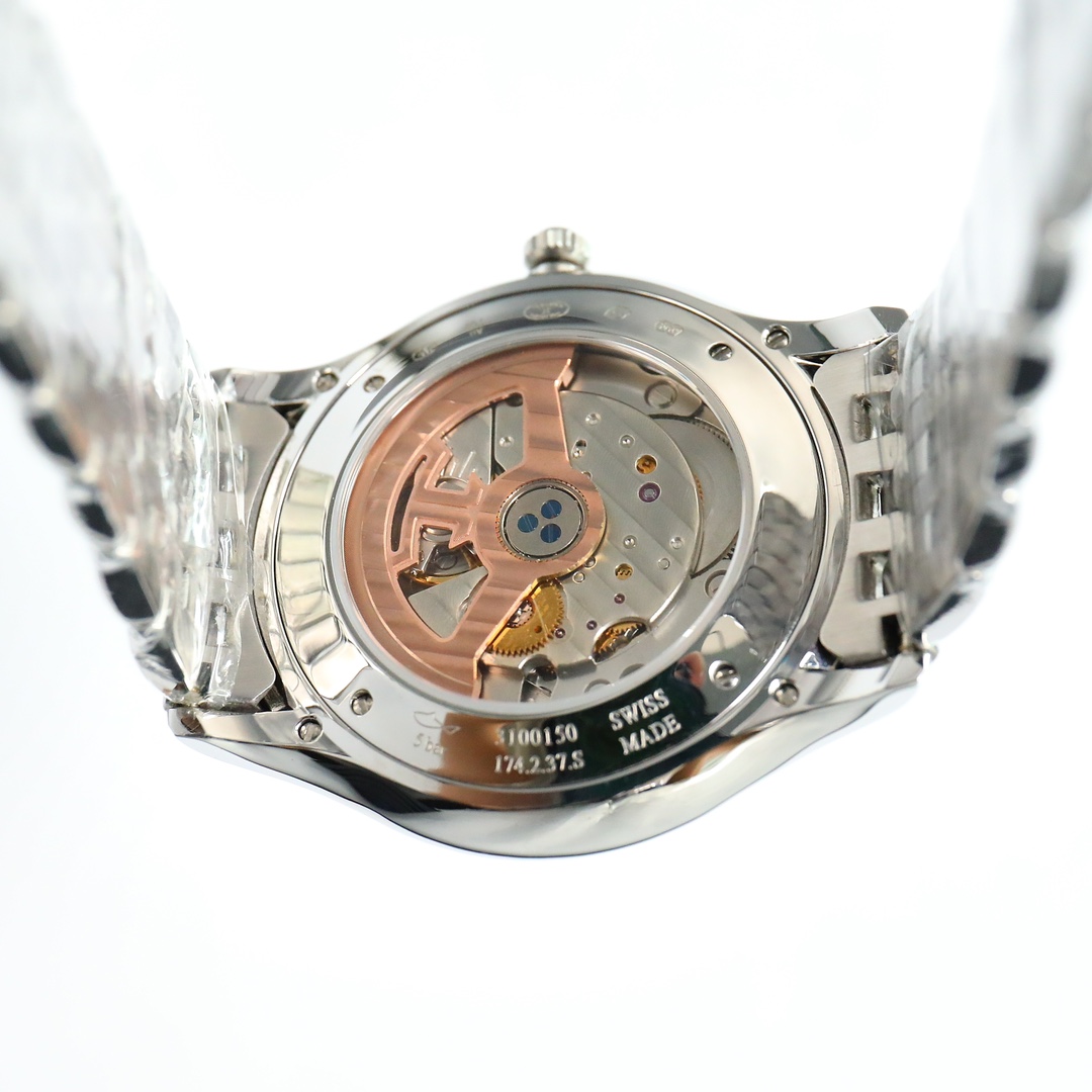 Jaeger-LeCoultre Master Series 1548120