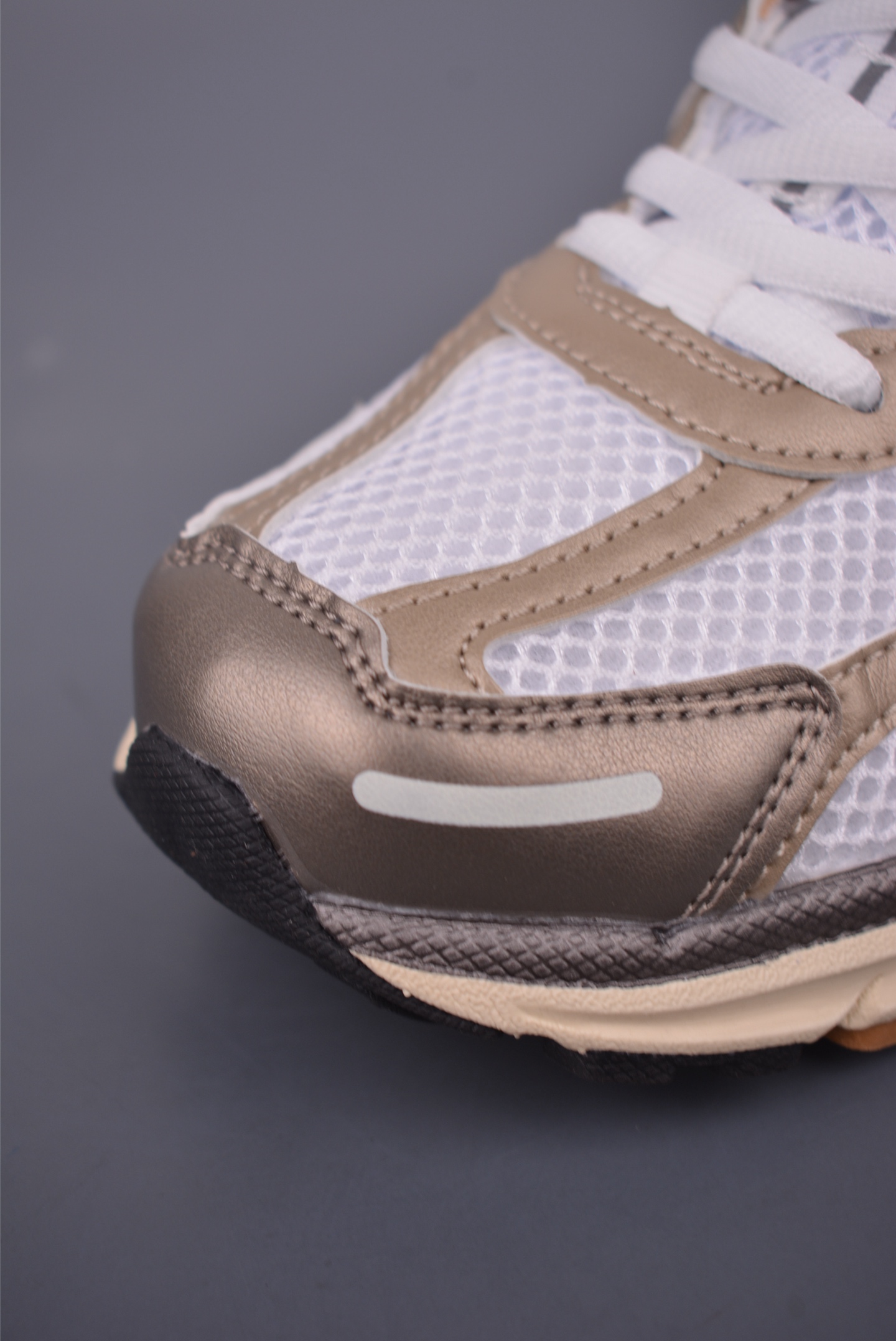 Nike Zoom Vomero 5 