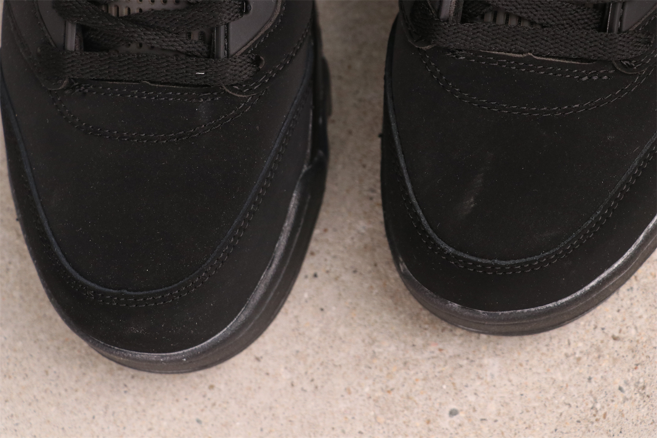 Air Jordan 5 “Black Cat”  FZ2239-001