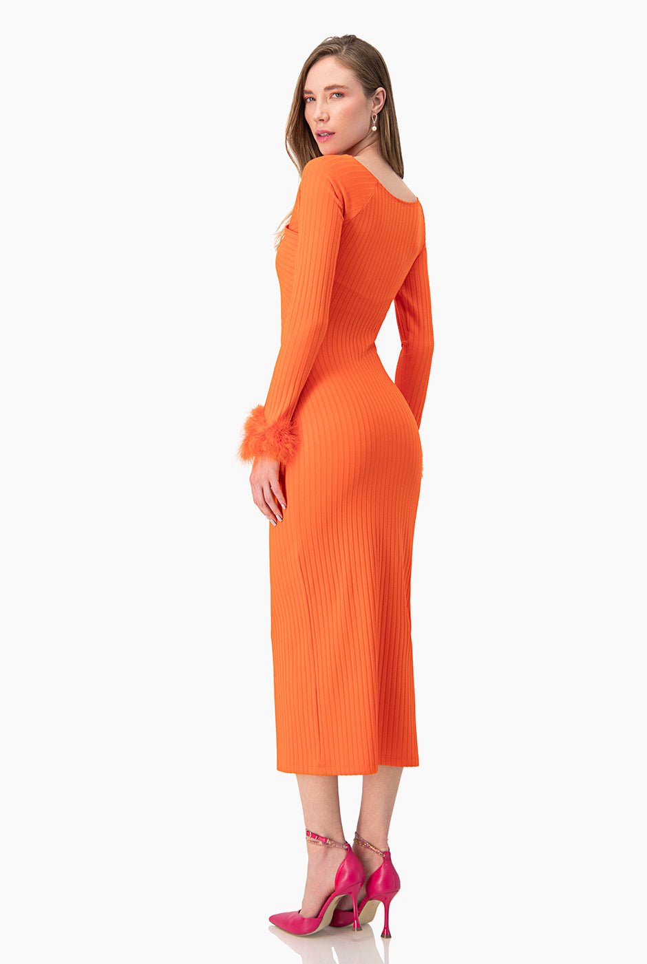 Vestido de manga larga cut out