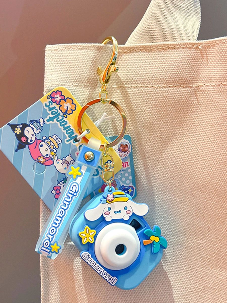 Sanrio Creative Projector Camera Key Chain Kids Cute Keychain Pendant Key Holder Couple Bag Pendant Car Key Ring Gift (projected 8 patterns)