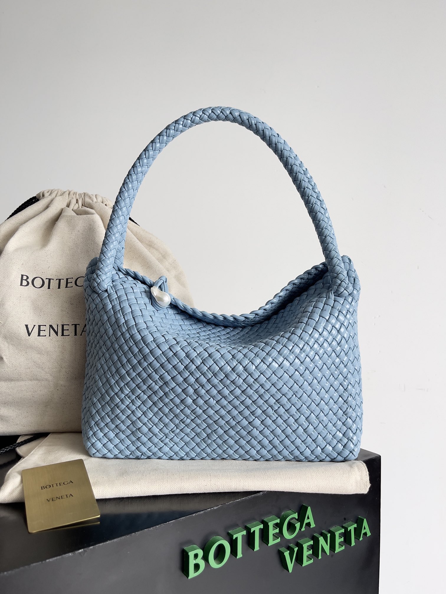 Bottega Veneta TOSCA handbag 716974
