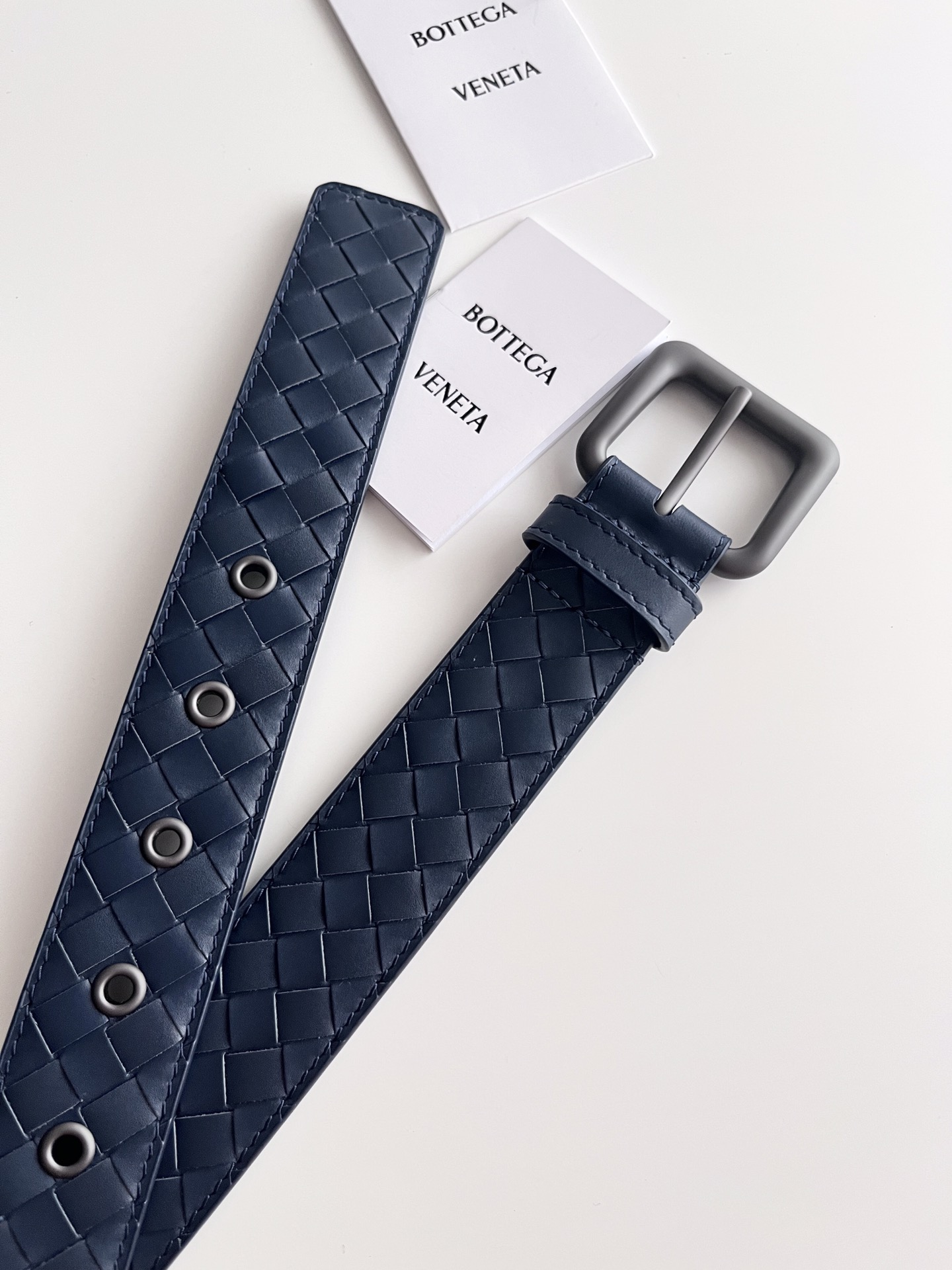 Bottega Veneta frosted pin buckle woven cowhide double-sided belt 3.5cm wide