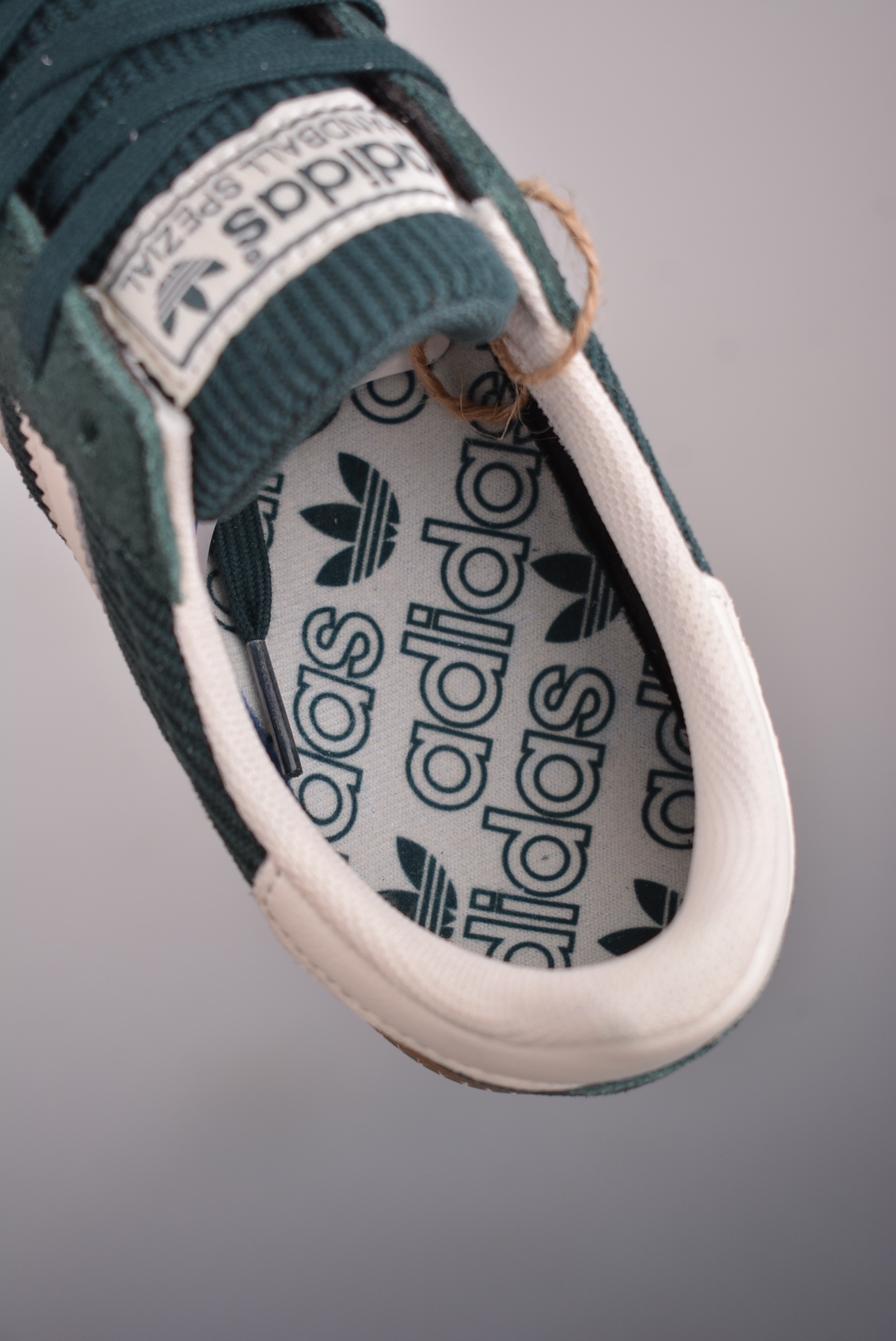 Adidas Originals Handball SPZL Dark Green Off-White IG1978