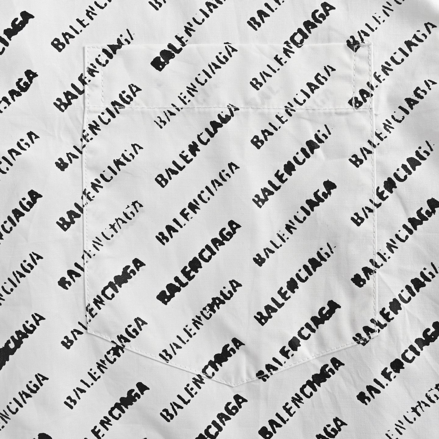 Balenciaga short-sleeved shirt with all-over lettering