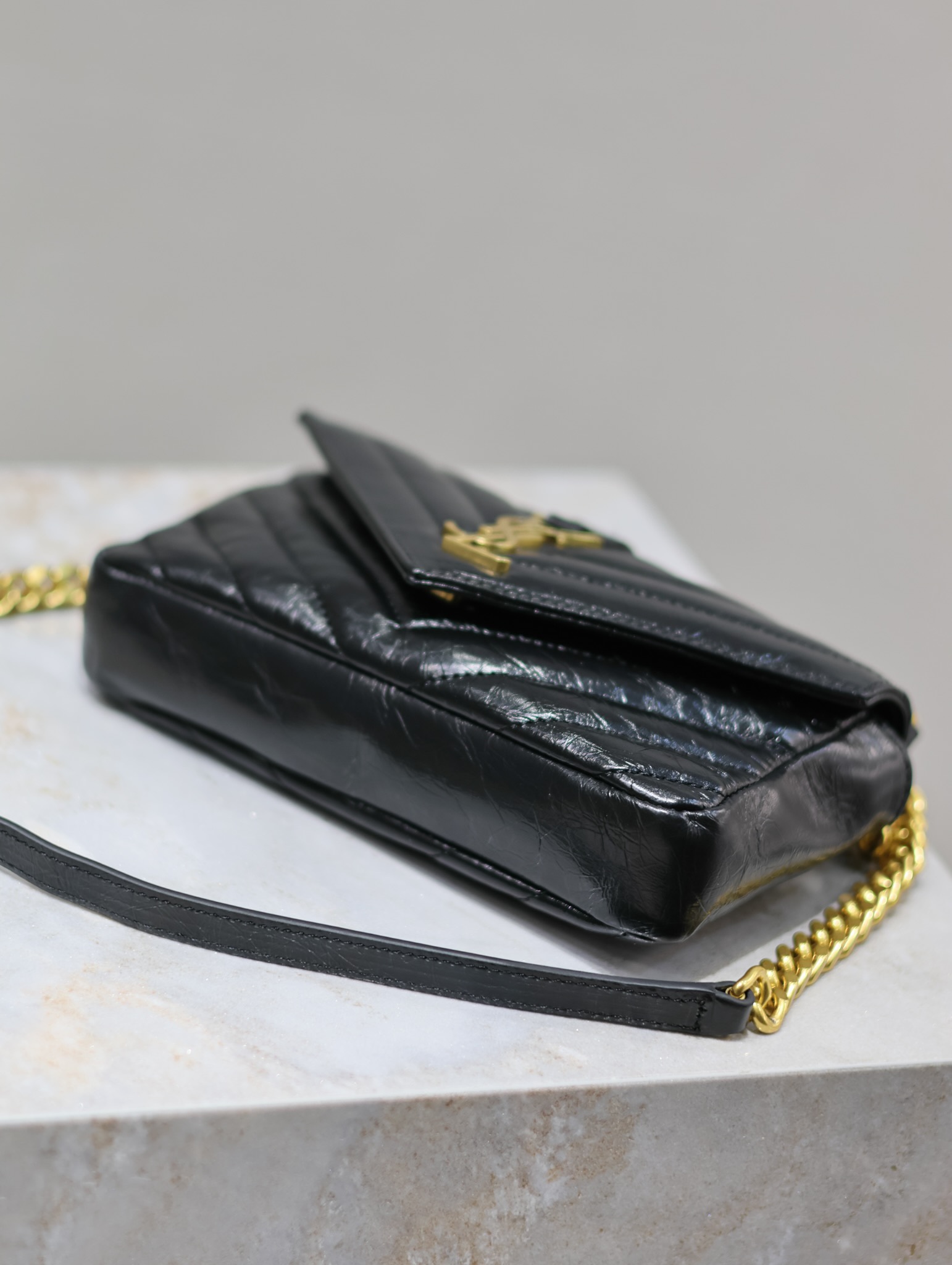 Yves Saint Laurent mini college waxed leather chain bag 779430