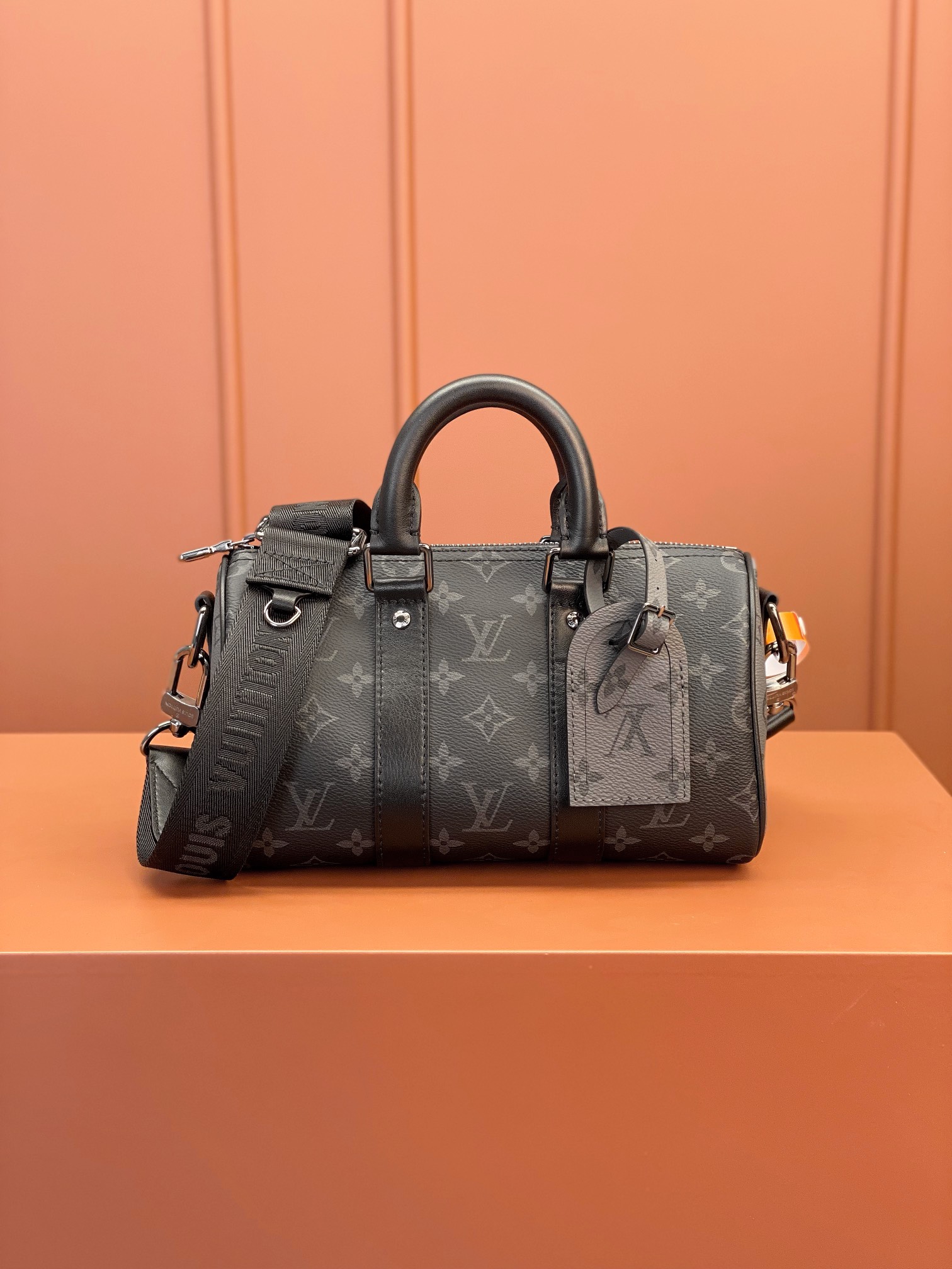 Louis Vuitton KEEPALL BANDOULIÈRE 25 Handbag M46271