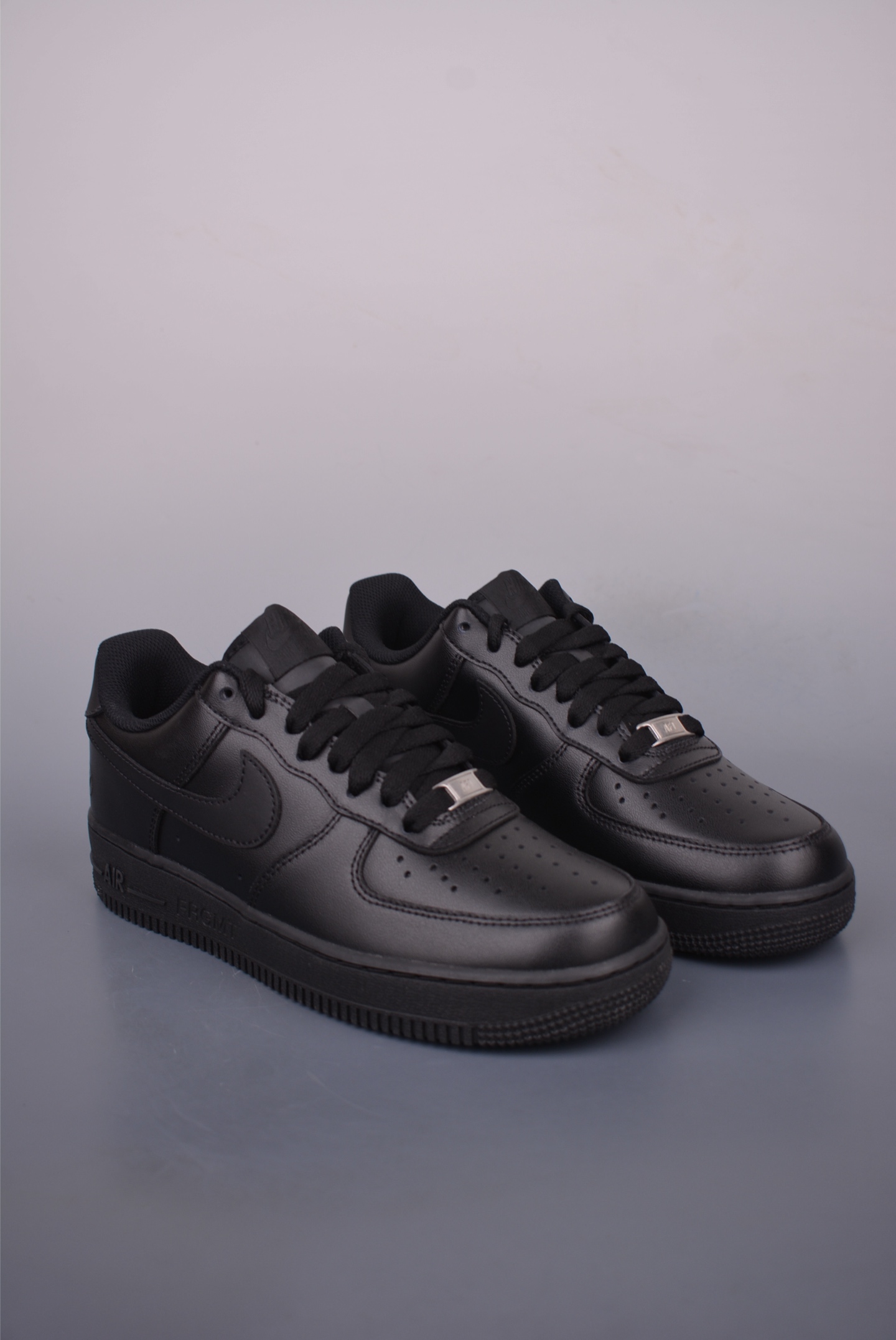 fragment design x Nike Air Force 1 Low 