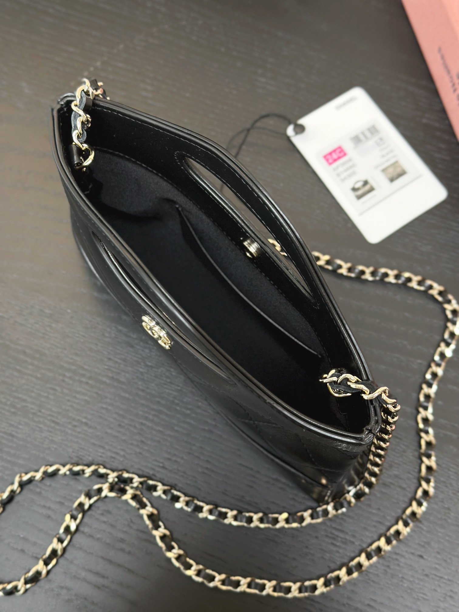 Chanel 24C cowhide 31bag nano 365600980