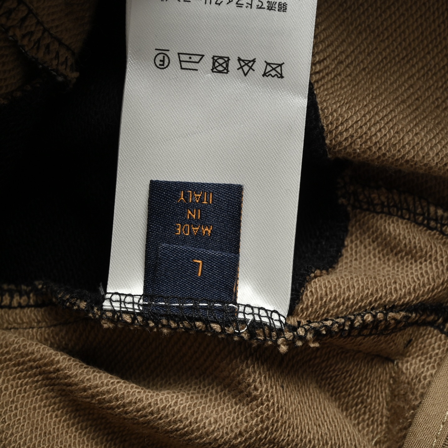 Louis Vuitton 25ss paneled shorts