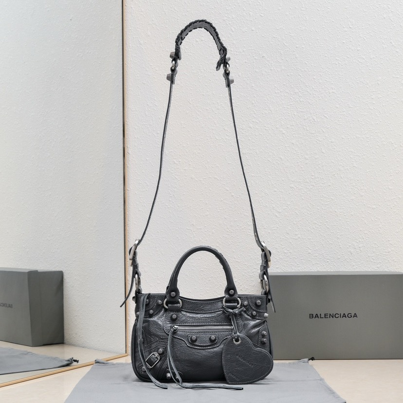 Balenciaga Neo Cagole Motorcycle Bag