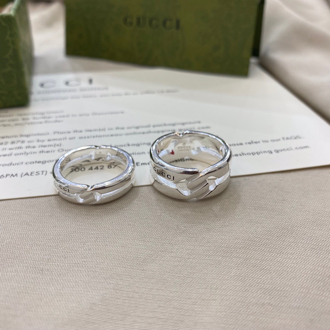 Gucci Interlocking G Ring