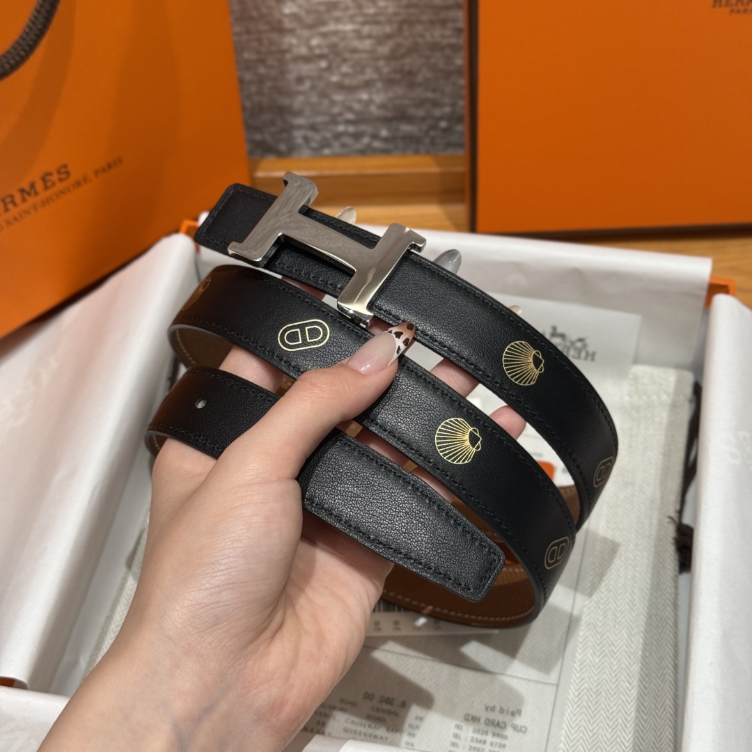 Hermès Women's Shell Element Double-Sided Leather Belt 2.4cm Width