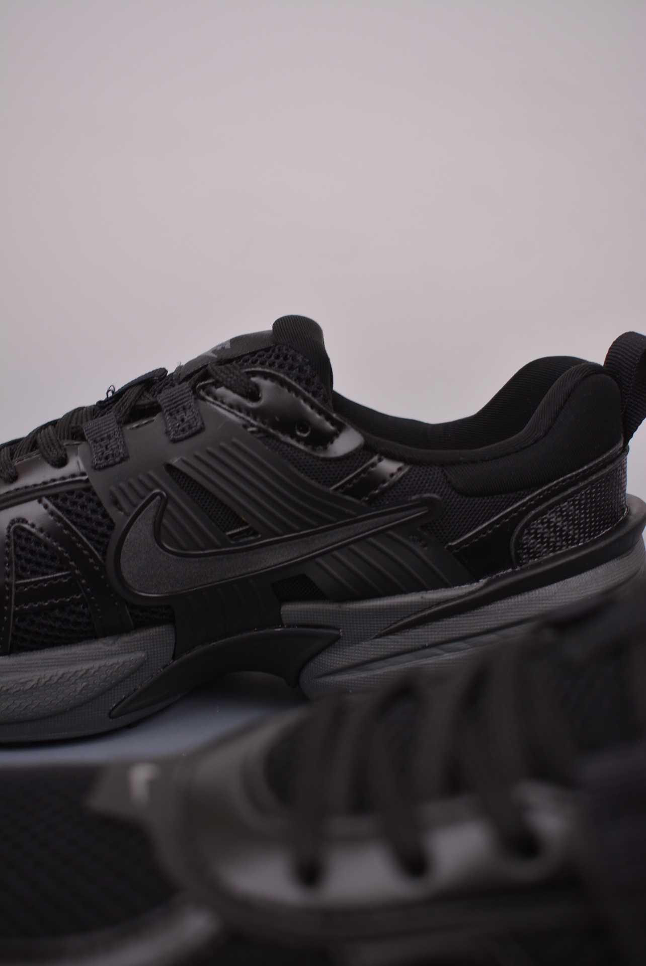 Nike Wmns V2K Runtekk LowBlack FD0736-001