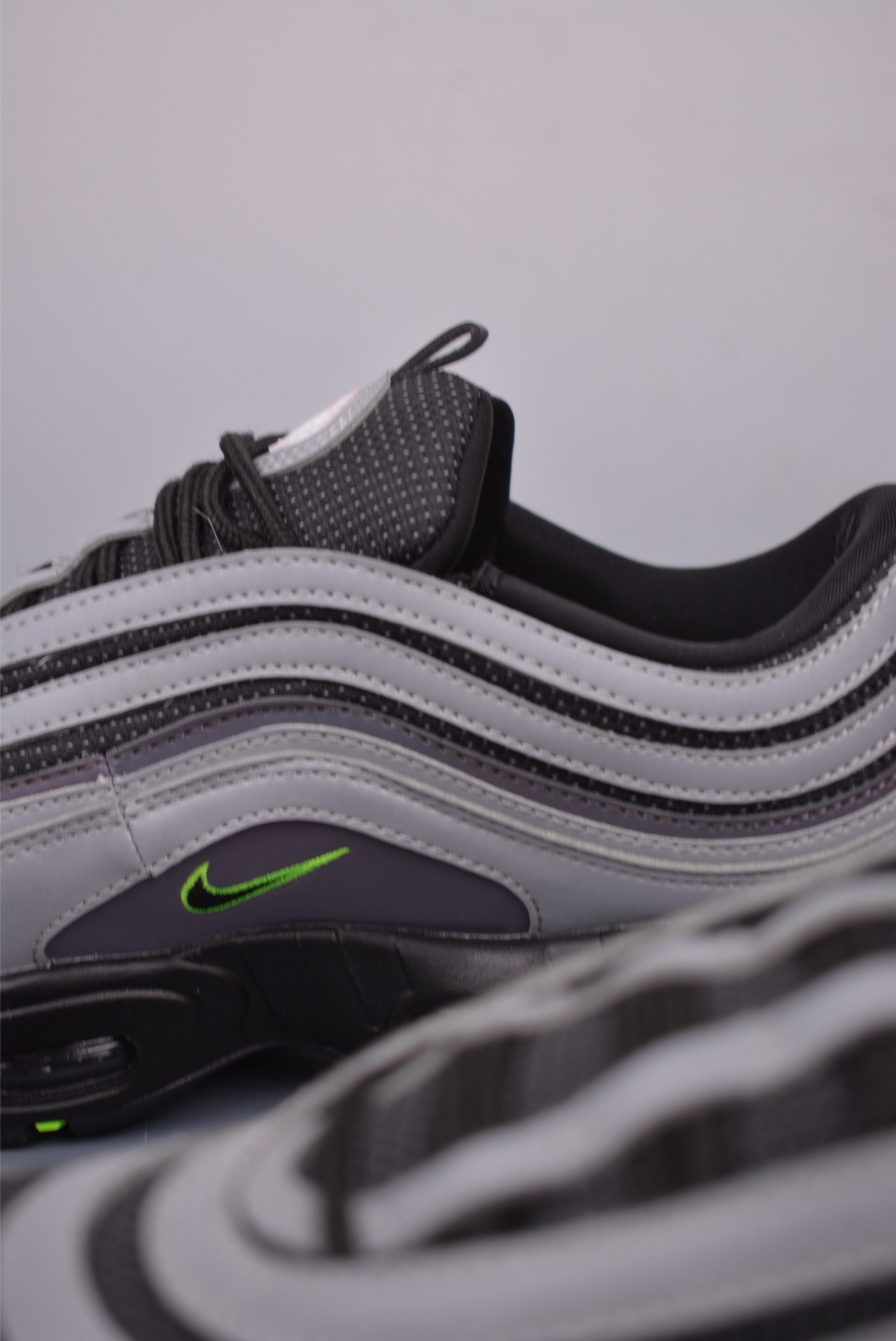 Division Street x Nike Air Max 95/97  IM2174-001
