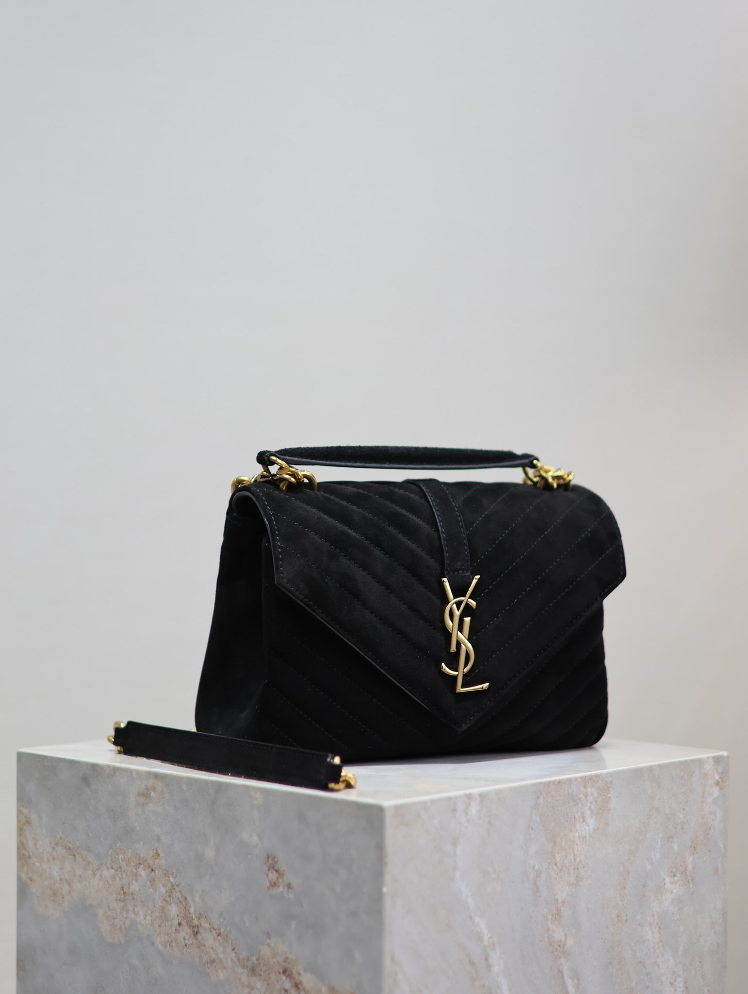 Yves Saint Laurent Monogram college messenger bag 392737