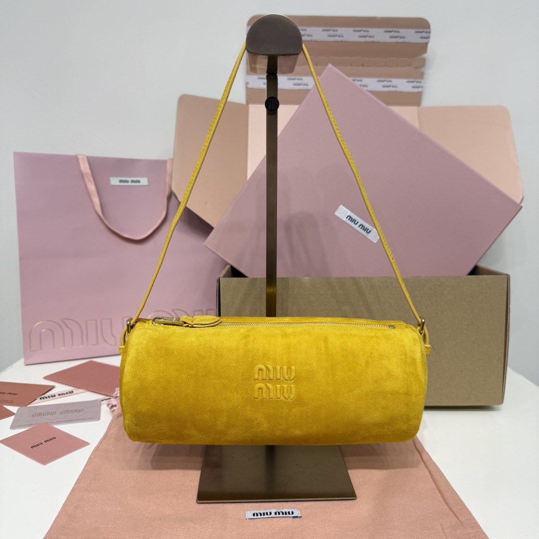Miu Miu small bag 5NE851