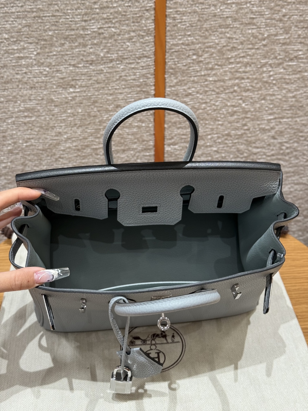 Hermes Birkin P0Girs Pantin Handbag (Handmade to Order)