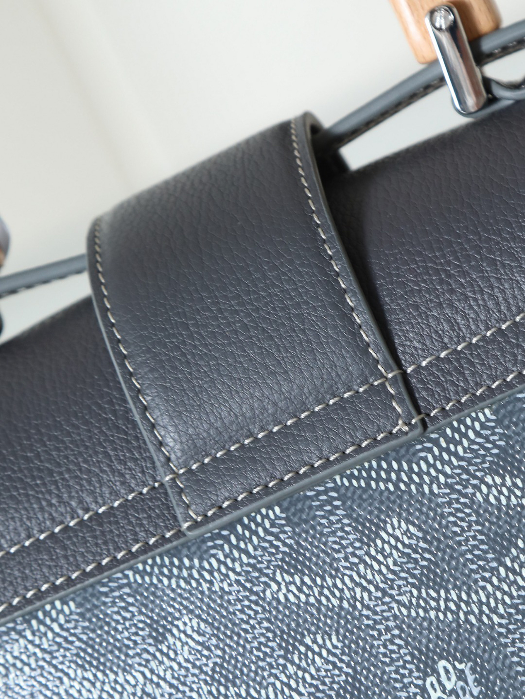 Goyard Saigon Small Bag 8005