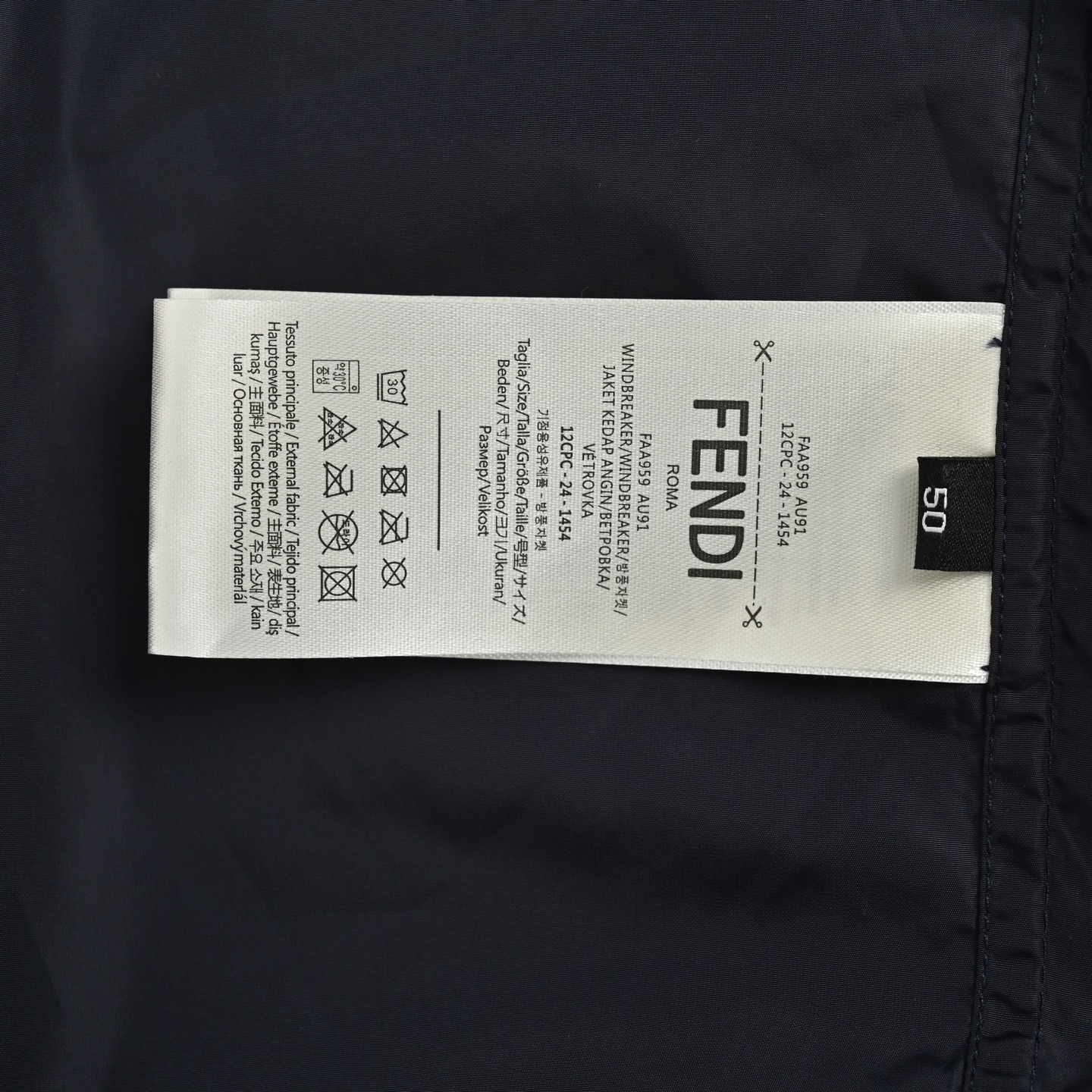 Fendi 25ss embroidered badge lightweight jacket