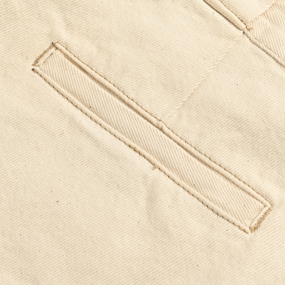 Prada 24ss triangle logo denim shorts