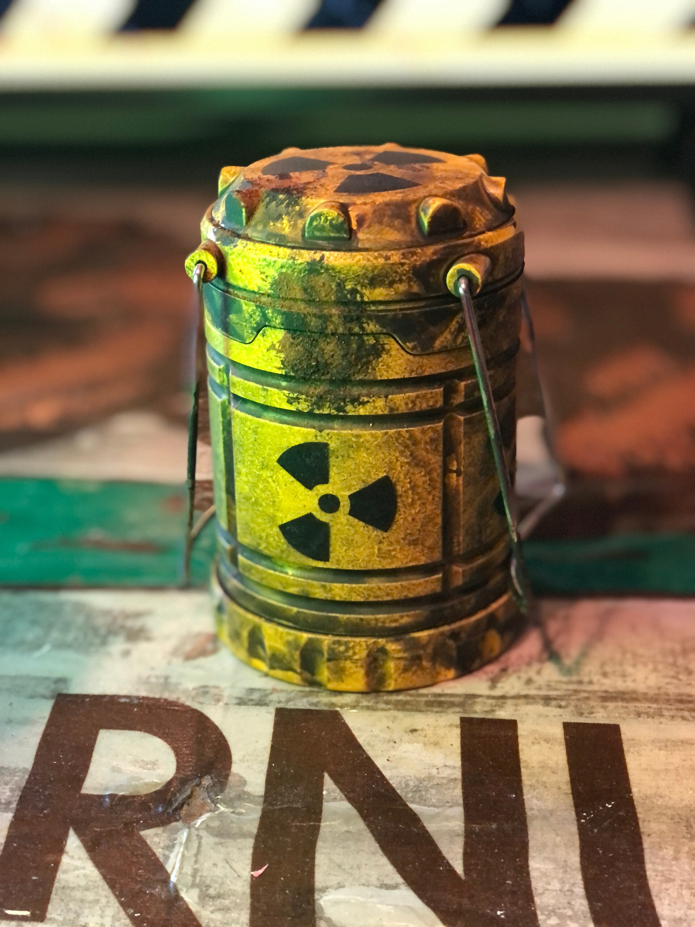(2024 New Arrival-40% OFF)🎉Miniature Nuclear Reactor Lantern/Lamp
