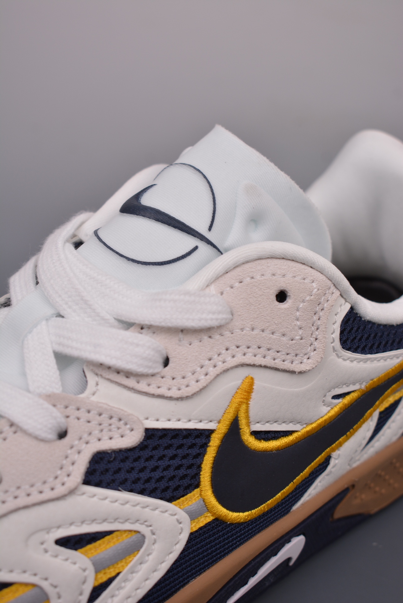 Futura x Nike Jam Breaking dark blue, yellow and white FZ8966