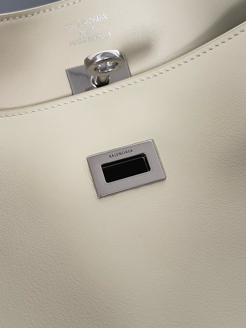 Balenciaga Bel Air shoulder bag
