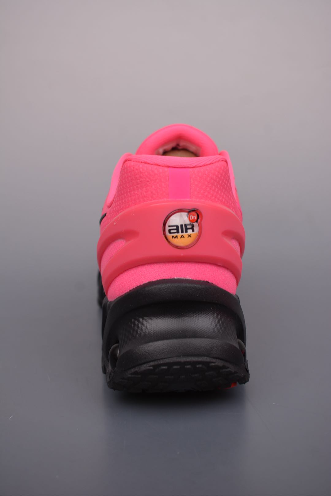 Nike Air Max DN8 Hyper Pink FQ7860-600