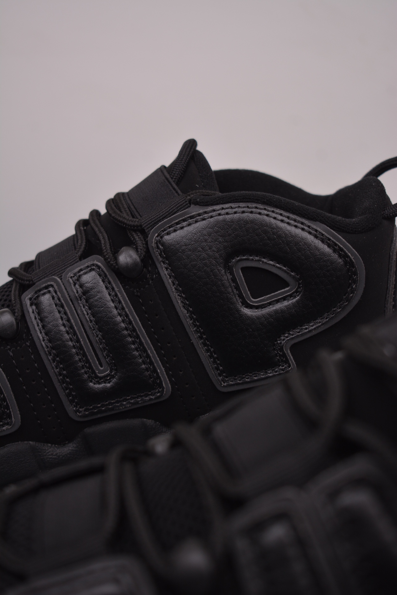 Supreme x Nike Air More Uptempo Black 902290-001