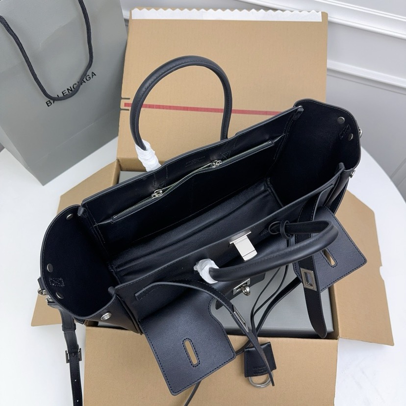 Balenciag Bel Air Small Bag