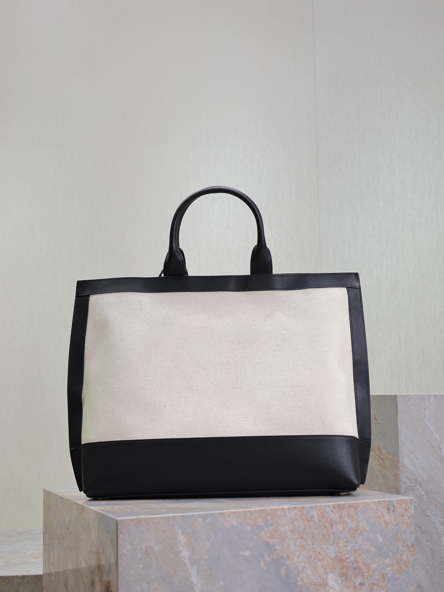 Yves Saint Laurent SHOPPING Tote Bag 619757