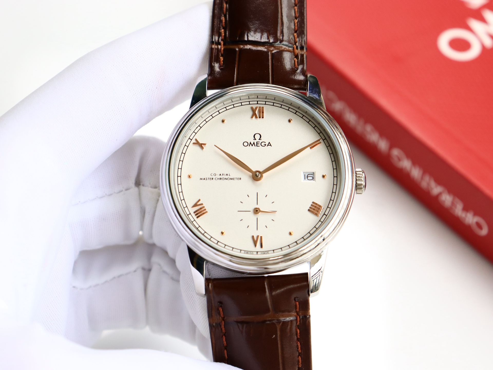 Omega De Ville series two-hand semi-mechanical men's watch