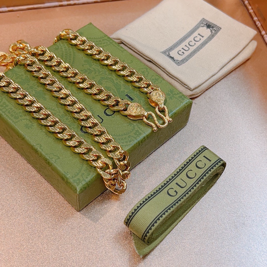 Gucci Anger Forest Series Double G New Flat Necklace