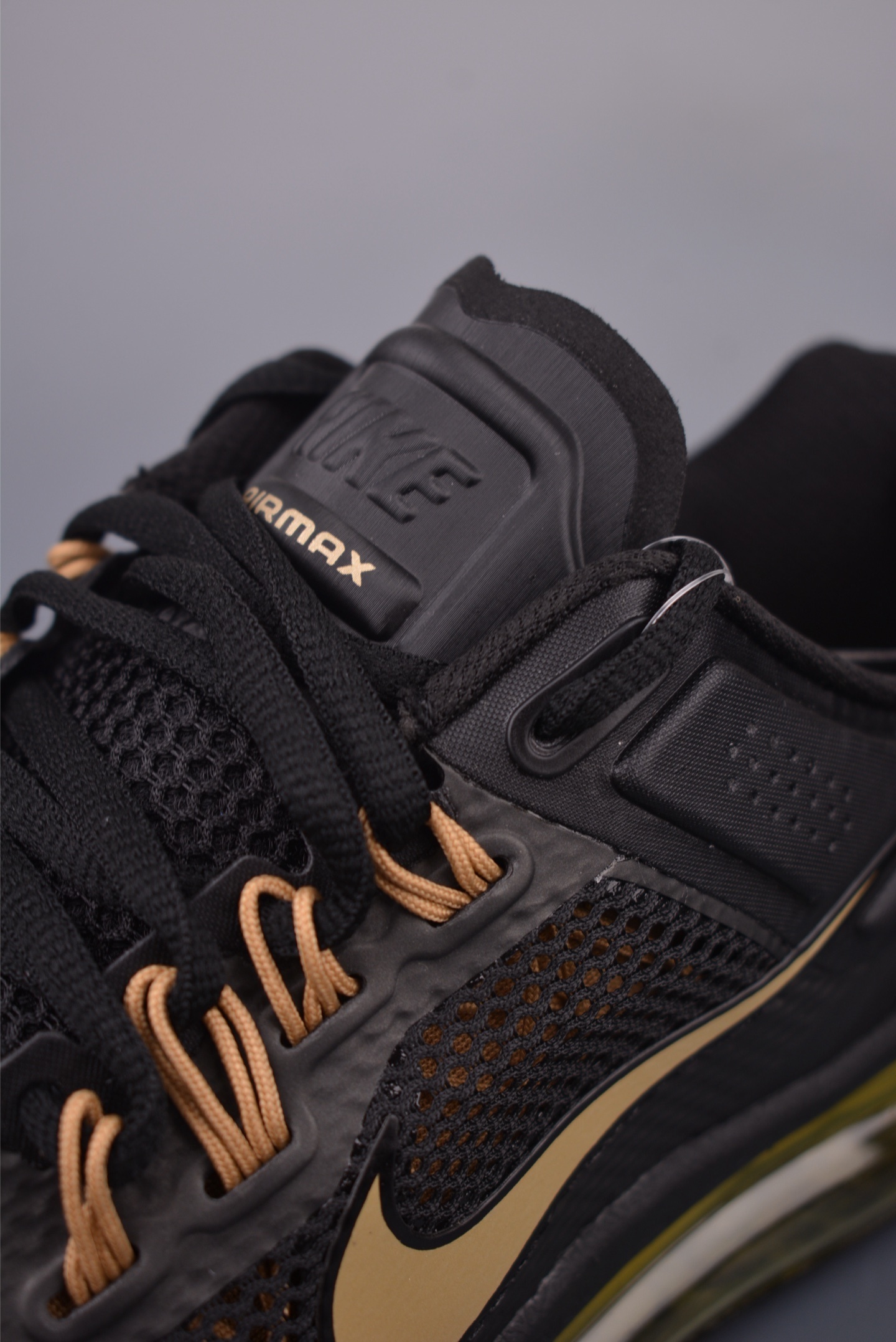 NIKE Air Max 2013 sneakers 