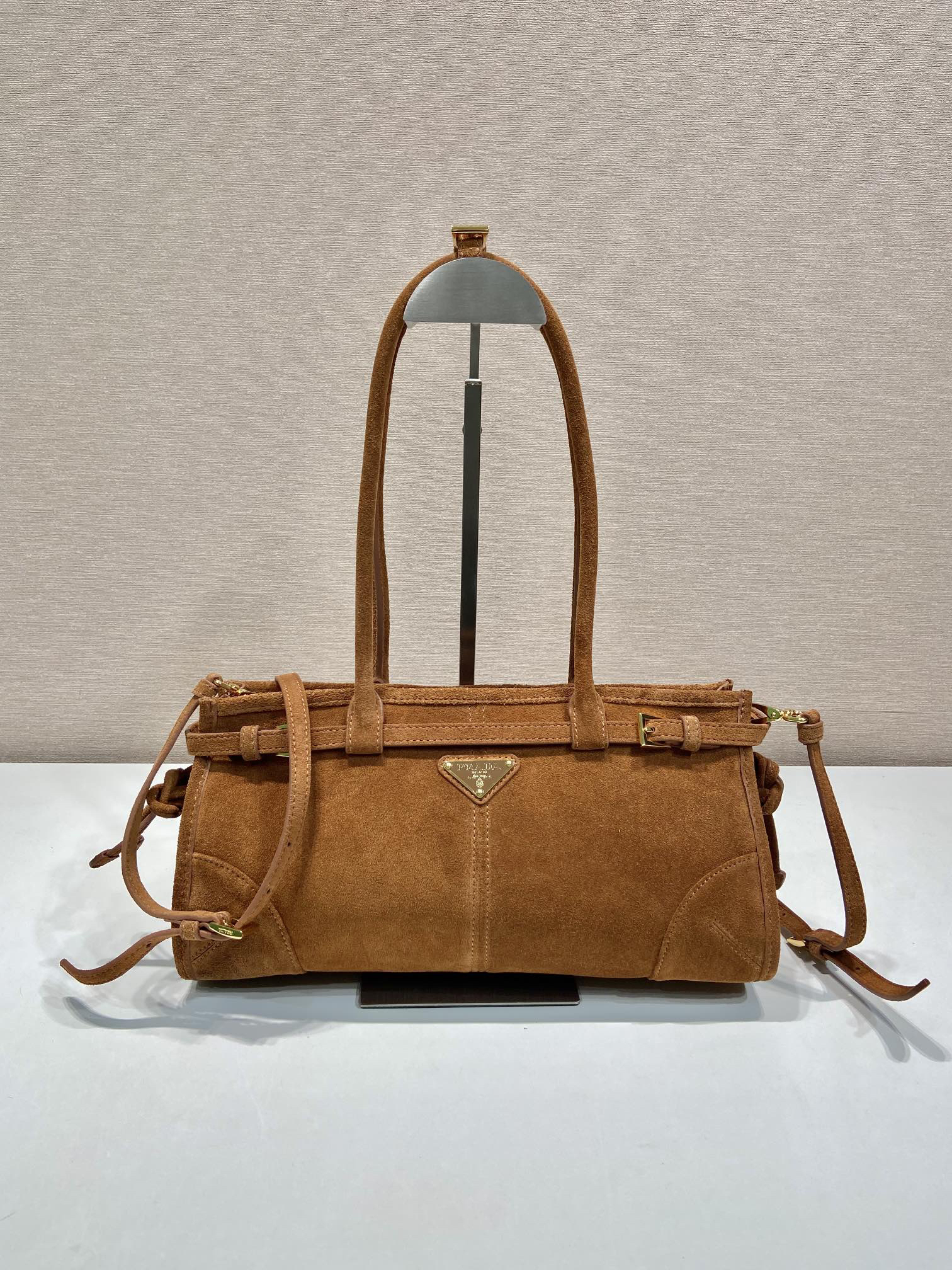 Prada lussolf handbag 1BA426