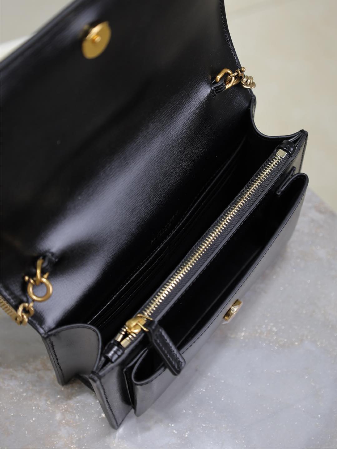 Yves Saint Laurent Sunset Woc Bag 533026