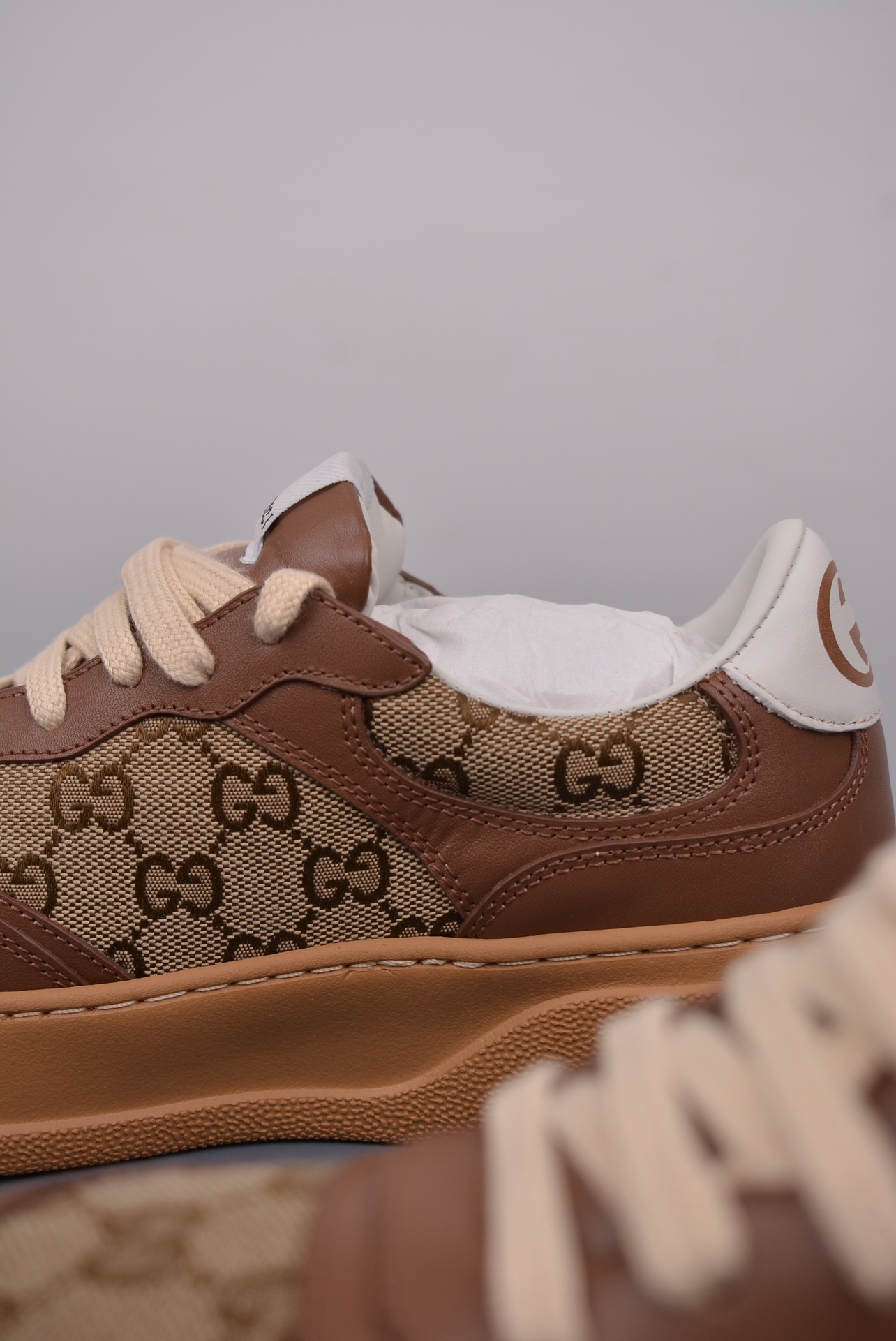 GUCCI  Leather Dark Brown Wood Grain GG Canvas