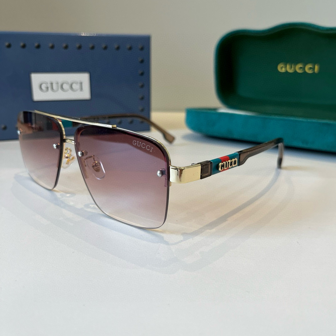 Gucci Square Frame Sunglasses