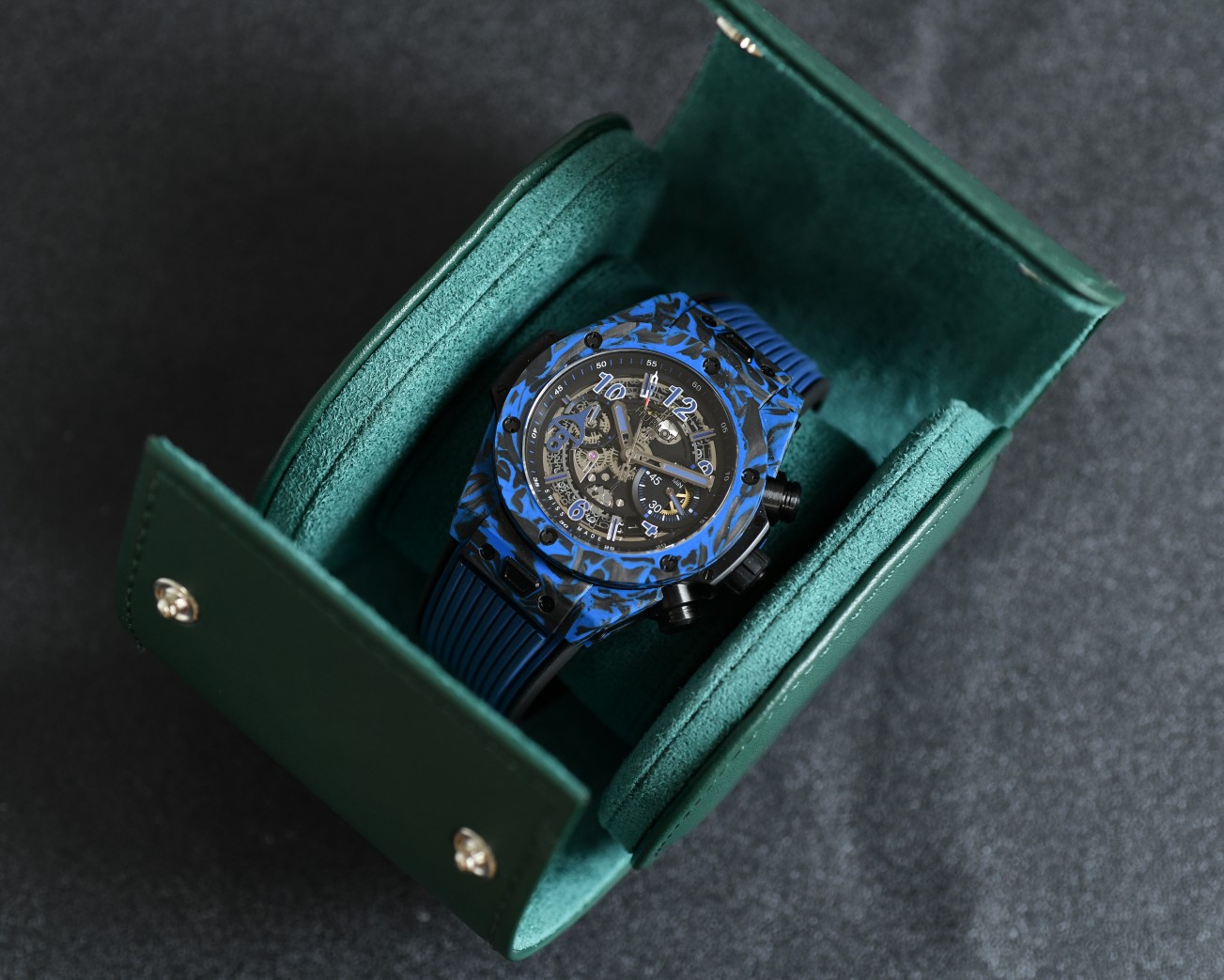 Hublot Big Bang Carbon Fiber Limited Edition